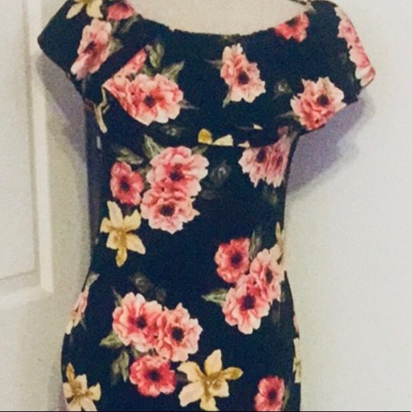 Black Floral Peplum Off The Shoulders Midi Dress - Picture 6 of 11